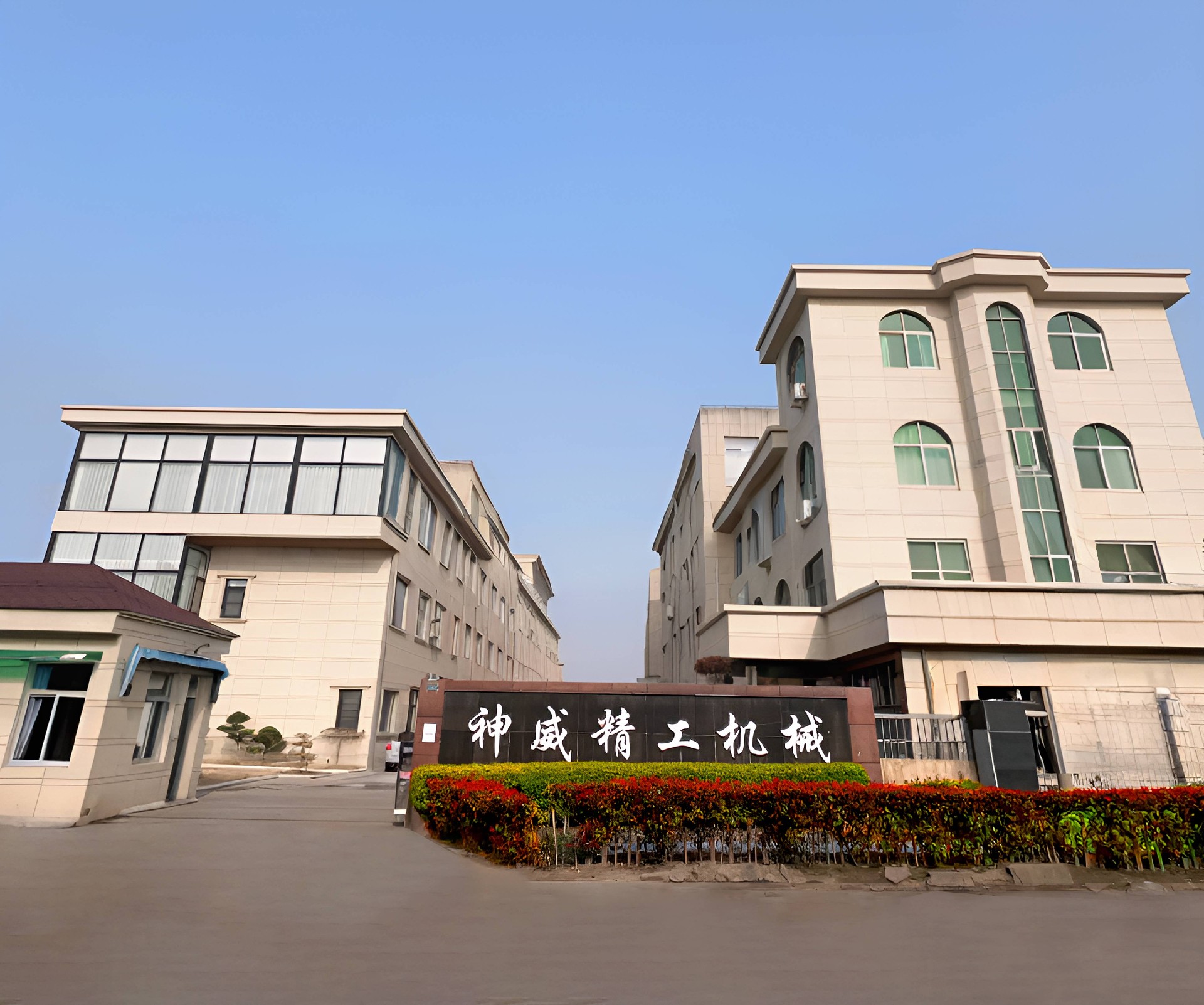 正门图片(1).jpg